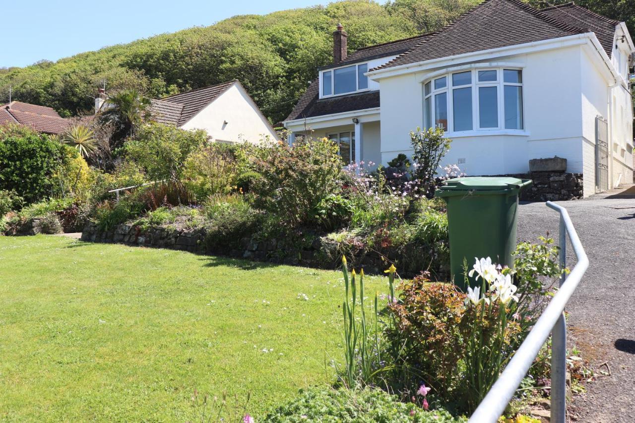 Nicosia House With Sea Views. Westward Ho! (Devon)